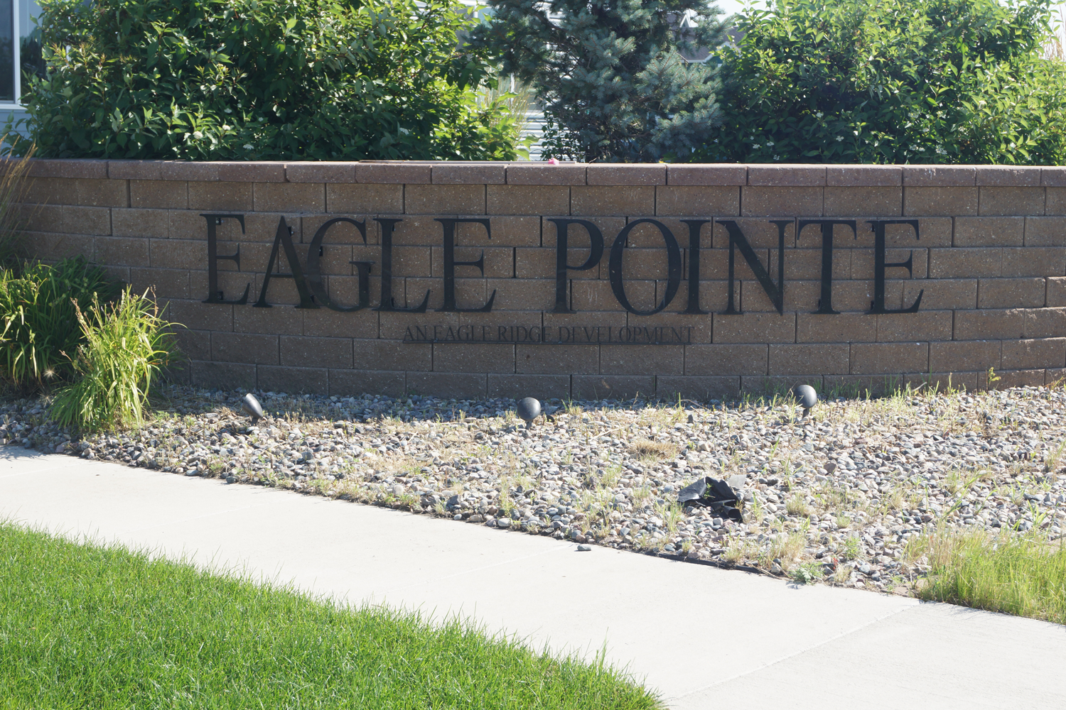 , Eagle Pointe